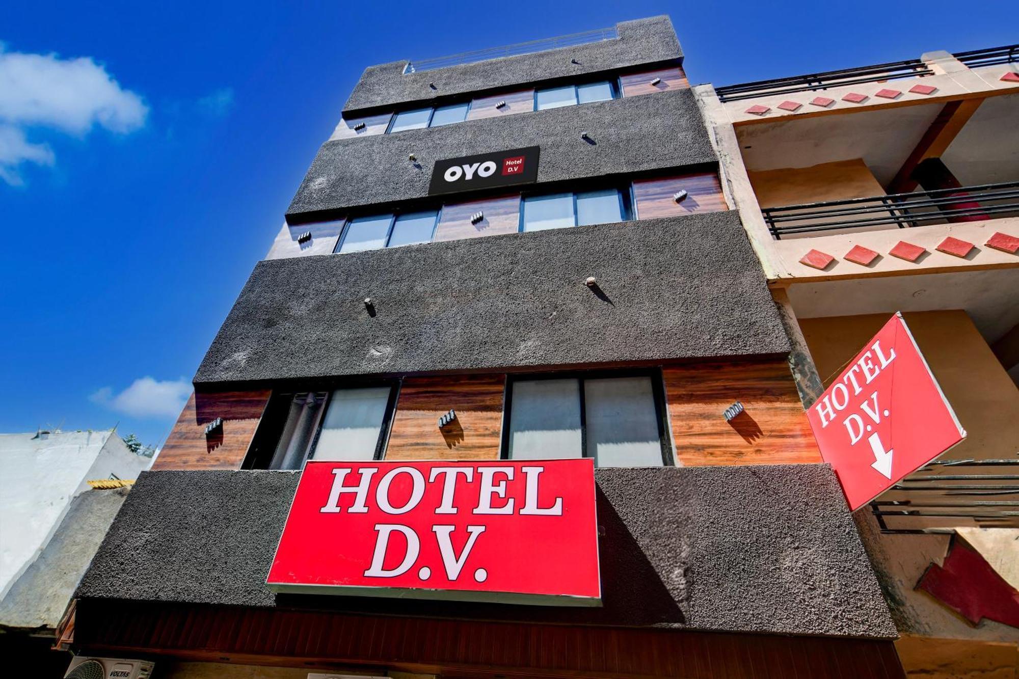 Super Hotel O D.V Near Medanta Hospital Indaur Exteriér fotografie